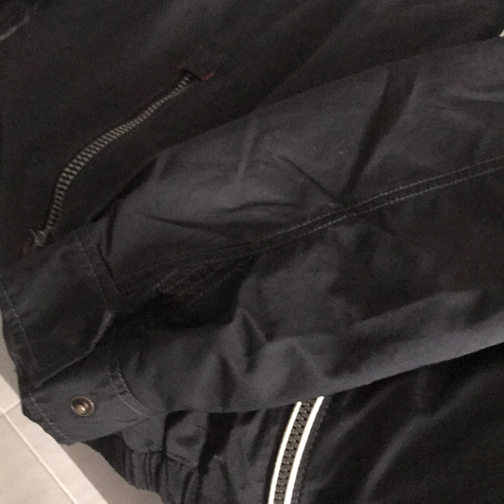 Jacket - Picture 2 of 5